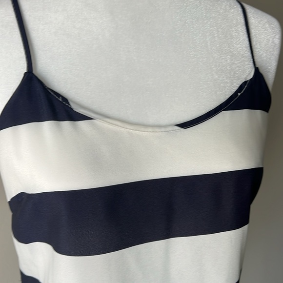 J CREW Cami - Tank Top - NAVY. And WHITE STRIPED- size 4 - Picture 4 of 6